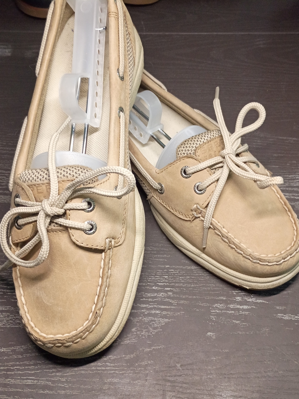 Women's Sperry Taupe Leather Boat Shoes with Cream Trim 8.5M Like NEW